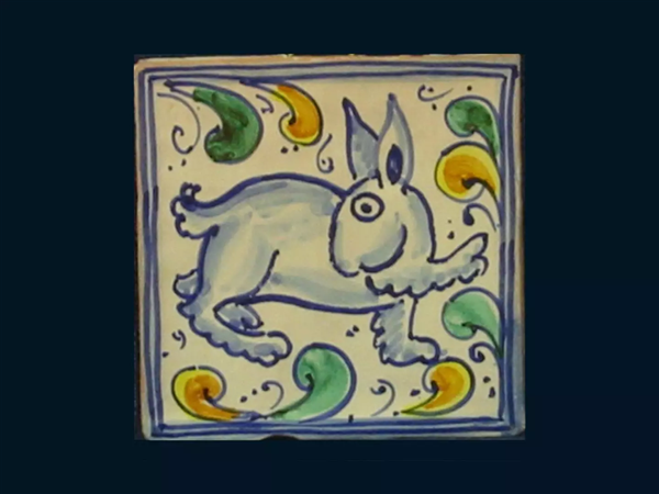 438